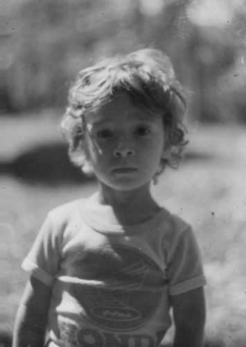 eric-10ans-full-grey